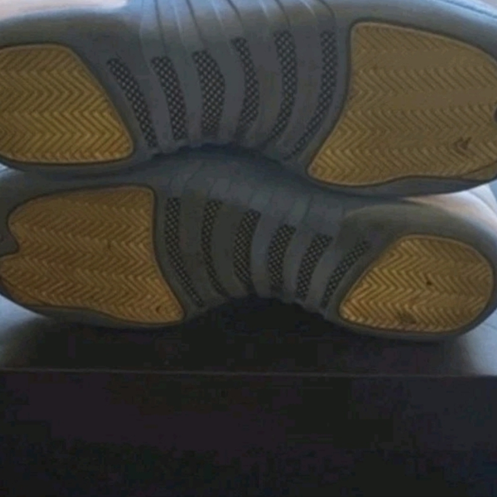 Jordan 12 Retro Sneakers Emoji White/University Blue GS Youth Big Kid 6.5/W 8 - Picture 9 of 11